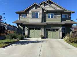 featured image of 2797 Place Chokecherry Sw