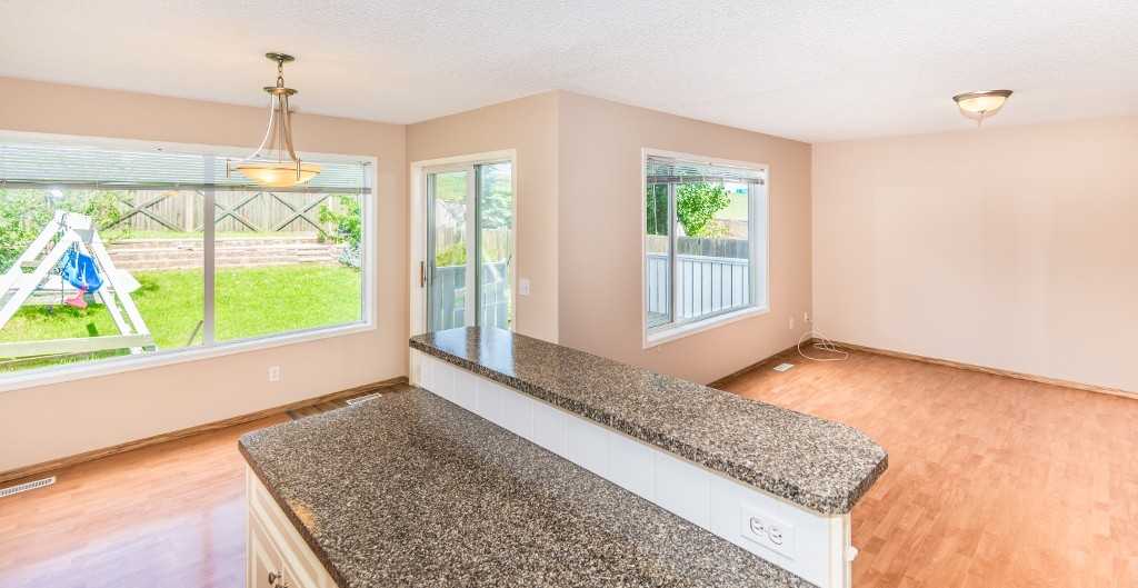 111 Arbour Crest Rise Nw - Photo 4 of 16