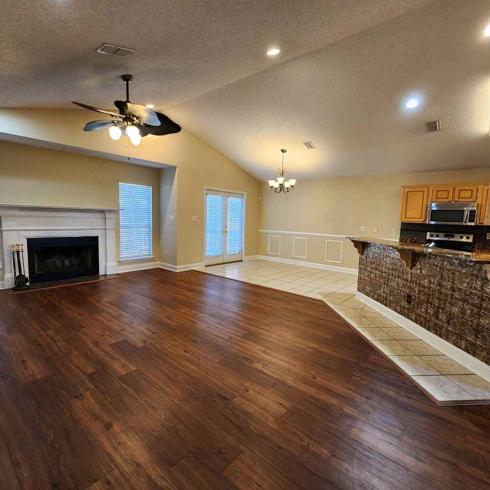 3631 Club Dr #1 - Photo 2 of 15