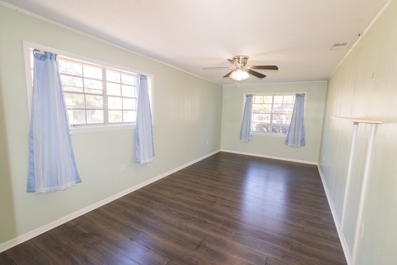 104 President Cir #1 - Photo 7 of 18
