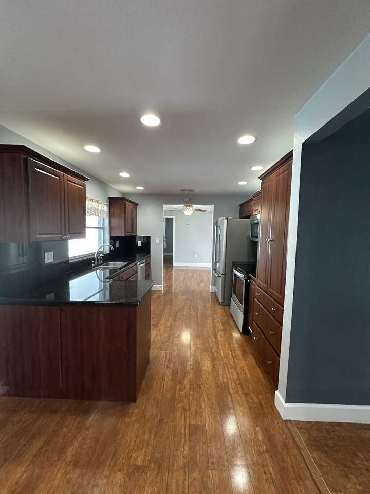1400 Cepheus Ct #1 - Photo 7 of 21
