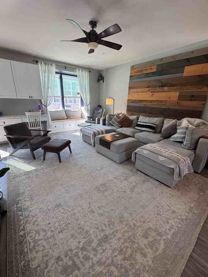1152 Rosecroft Ln #1 - Photo 5 of 18