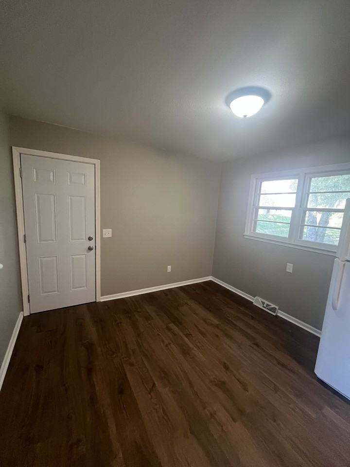 411 Mcgoodwin Ave #1 - Photo 2 of 6