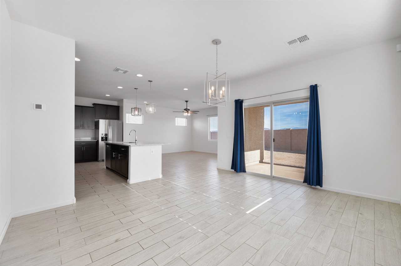 7801 S Walnutview Dr #1 - Photo 7 of 43