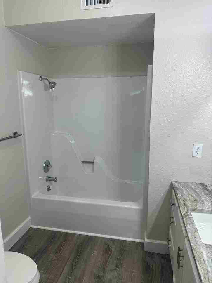 116 N Aurora St #A - Photo 3 of 16