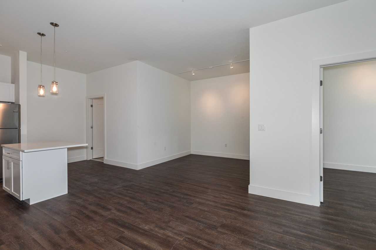 35 Van Nydeck Avenue105 #105 - Photo 3 of 12
