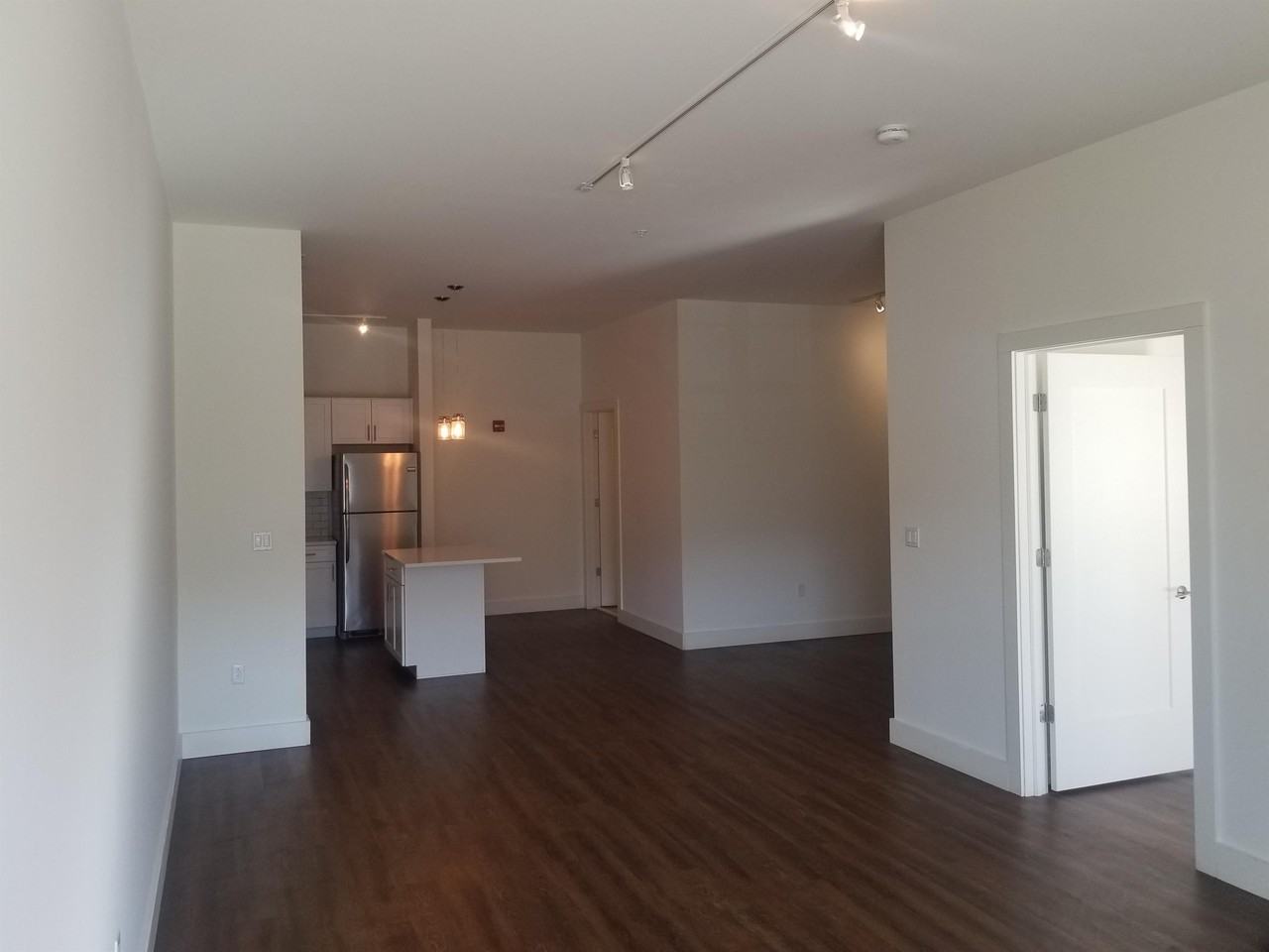 35 Van Nydeck Avenue105 #105 - Photo 5 of 12
