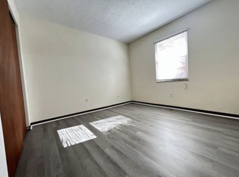 5041 Belle Isle Dr #5043 - Photo 4 of 6