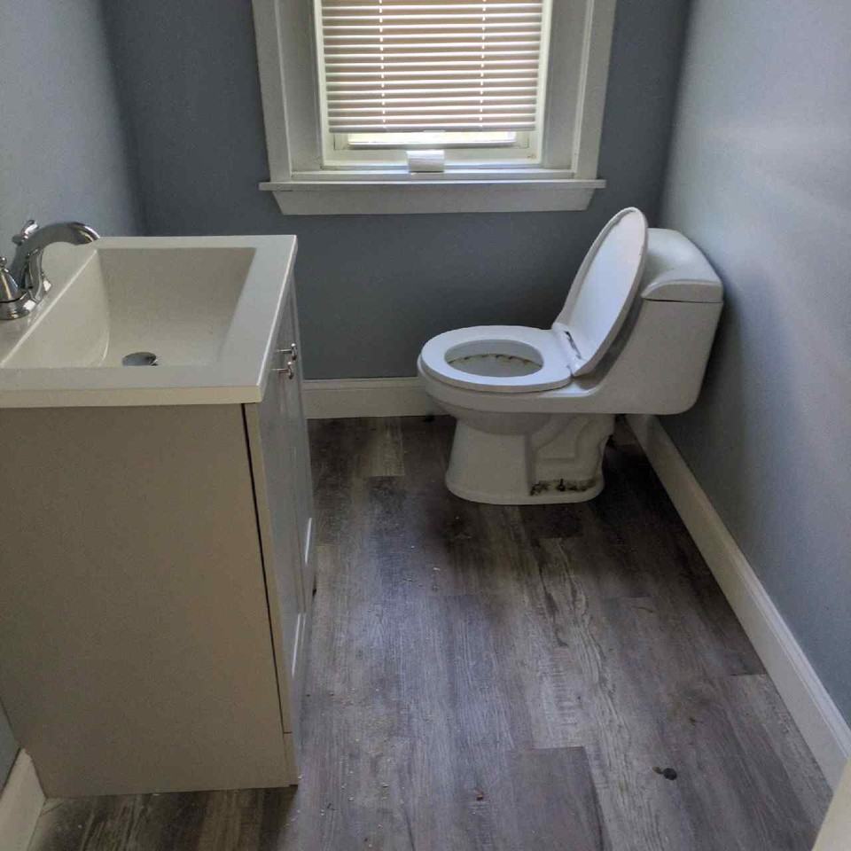 2401 N Madison St #1 - Photo 5 of 11