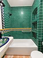 featured image of 139 Tamarisk Rd