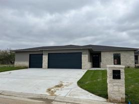 4658 W Emerald Bay Ct #1 - Photo 1 of 1