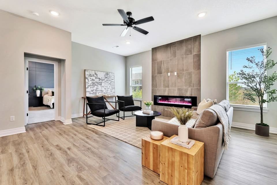 4658 W Emerald Bay Ct #1 - Photo 2 of 23