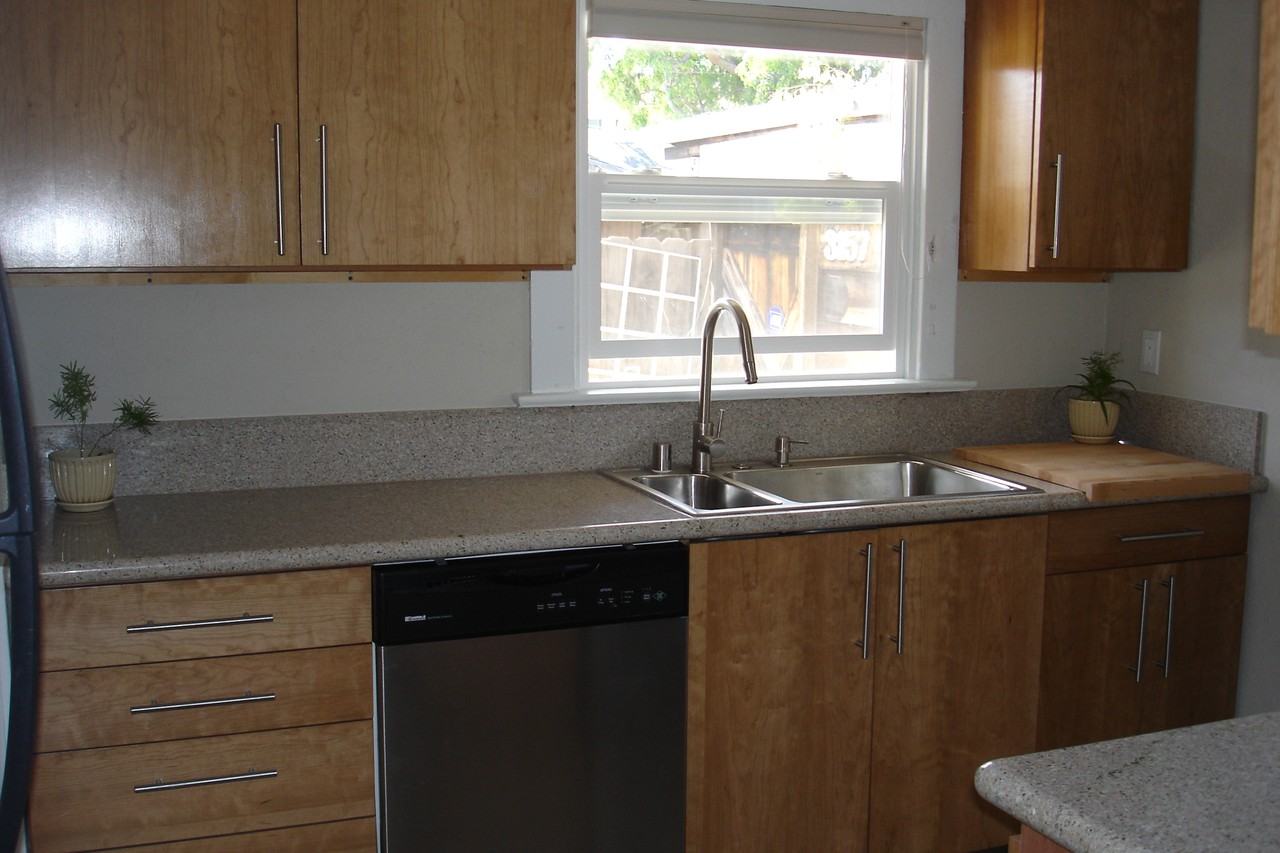 3161 Ivy St - Photo 4 of 9