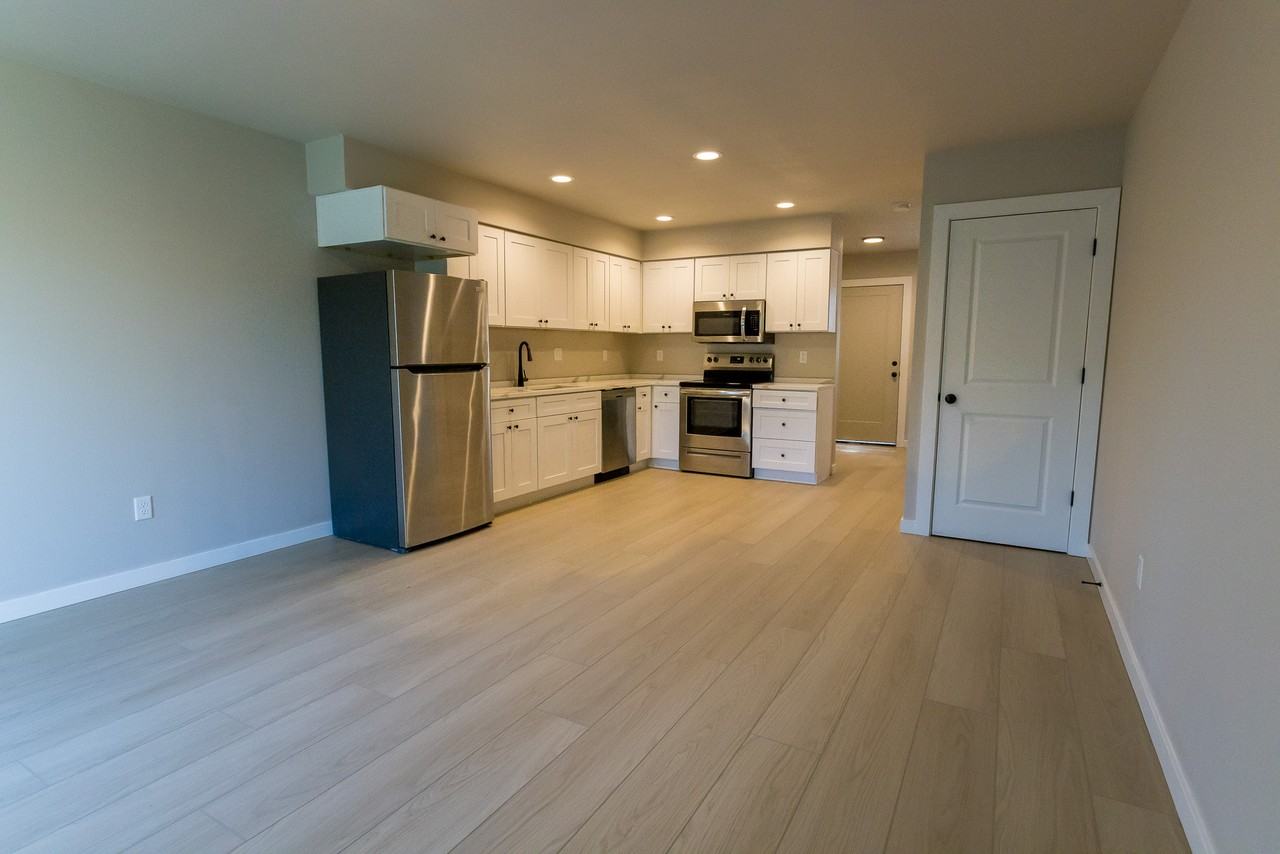 2915 Waverly Dr Se #2915-103 - Photo 5 of 22