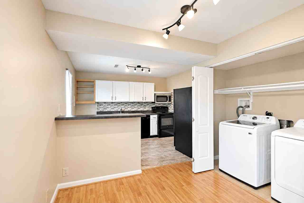 1223 Villa Ln #D - Photo 3 of 17