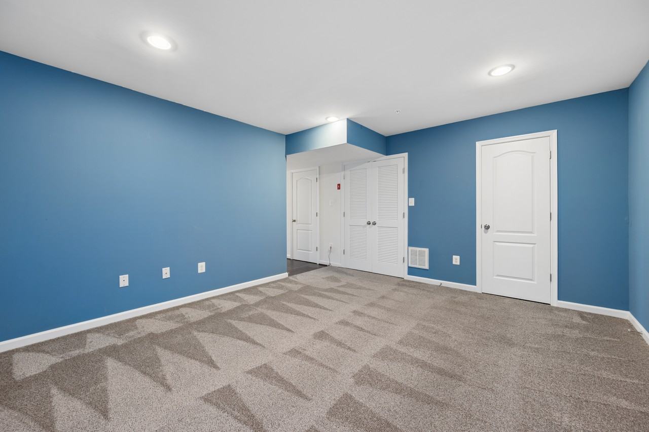 6228 Newport Pl #1 - Photo 7 of 10