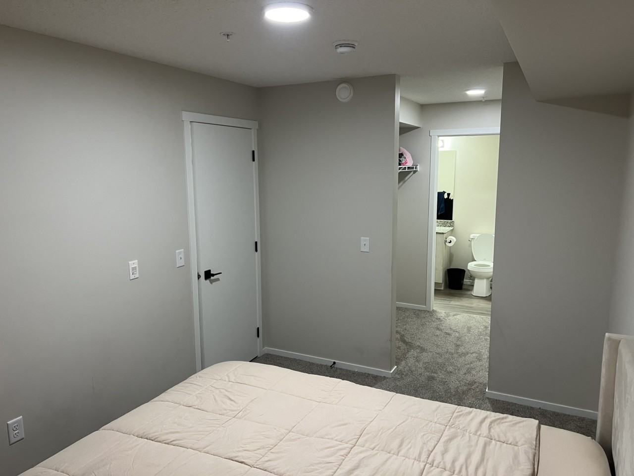 388 Silverton Glen Green - Photo 5 of 11