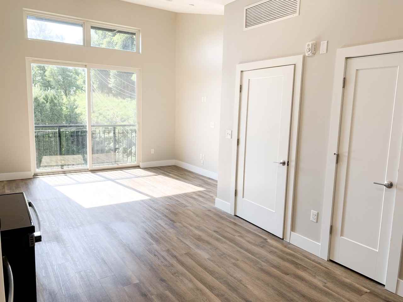 548-E Mcknight Cir #548E - Photo 3 of 8