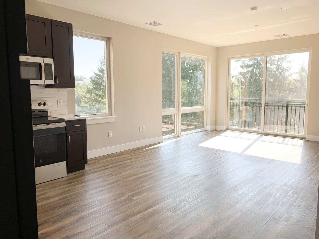540-E Mcknight Cir #540E - Photo 5 of 14