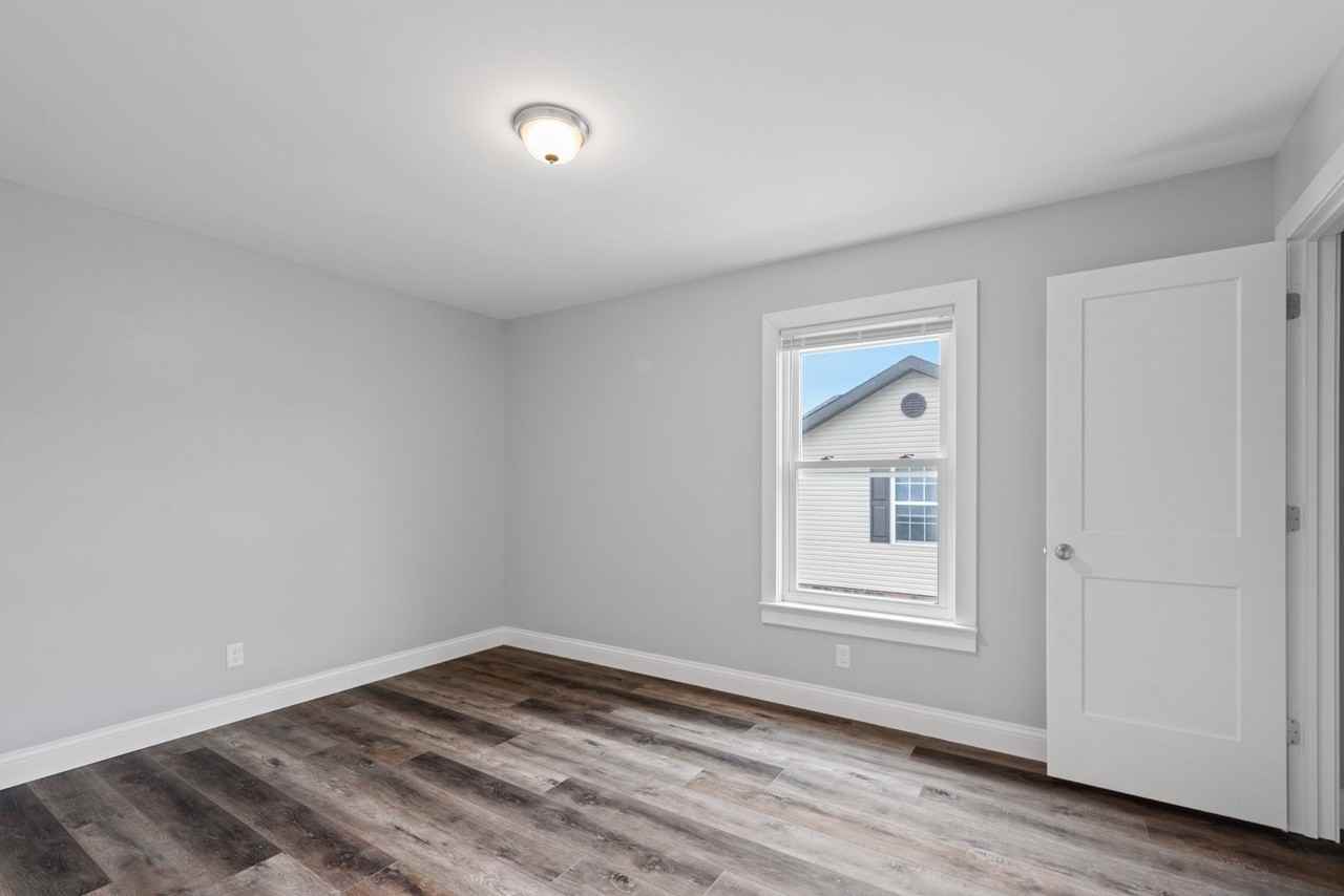 1119 Columbus Cir #B - Photo 6 of 8