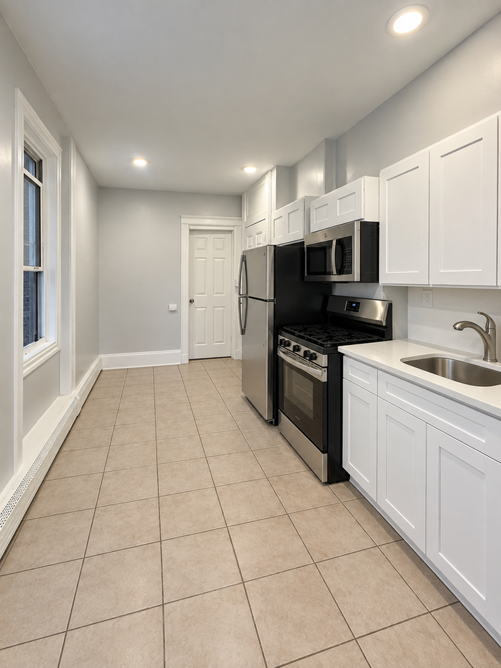 620 - OM-620 8th Street LLC - Photo 6 of 10