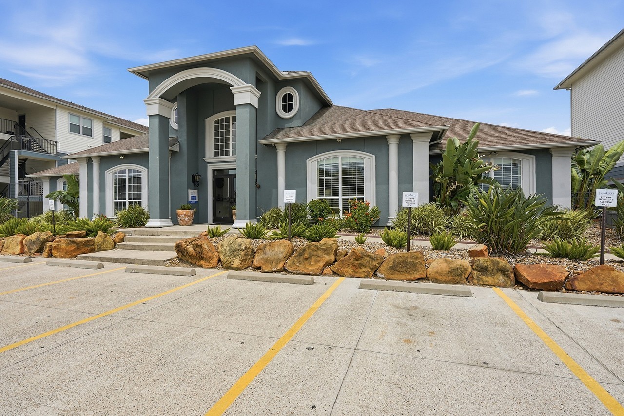 Island Villa - Photo 7 of 19