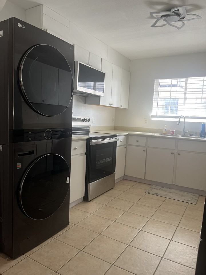 1446 Liholiho St #1 - Photo 5 of 15