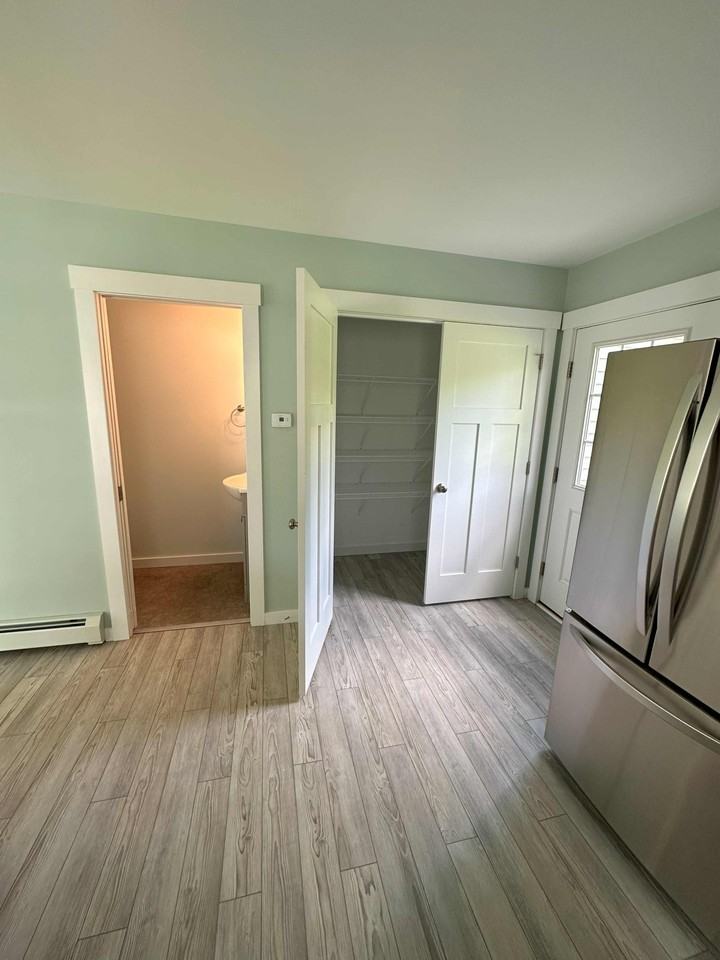 8B Sedona Dr #8B - Photo 3 of 13