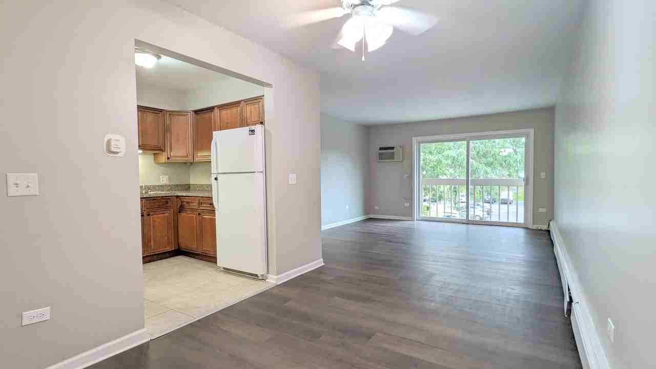 2380 Discovery Dr #C - Photo 5 of 12
