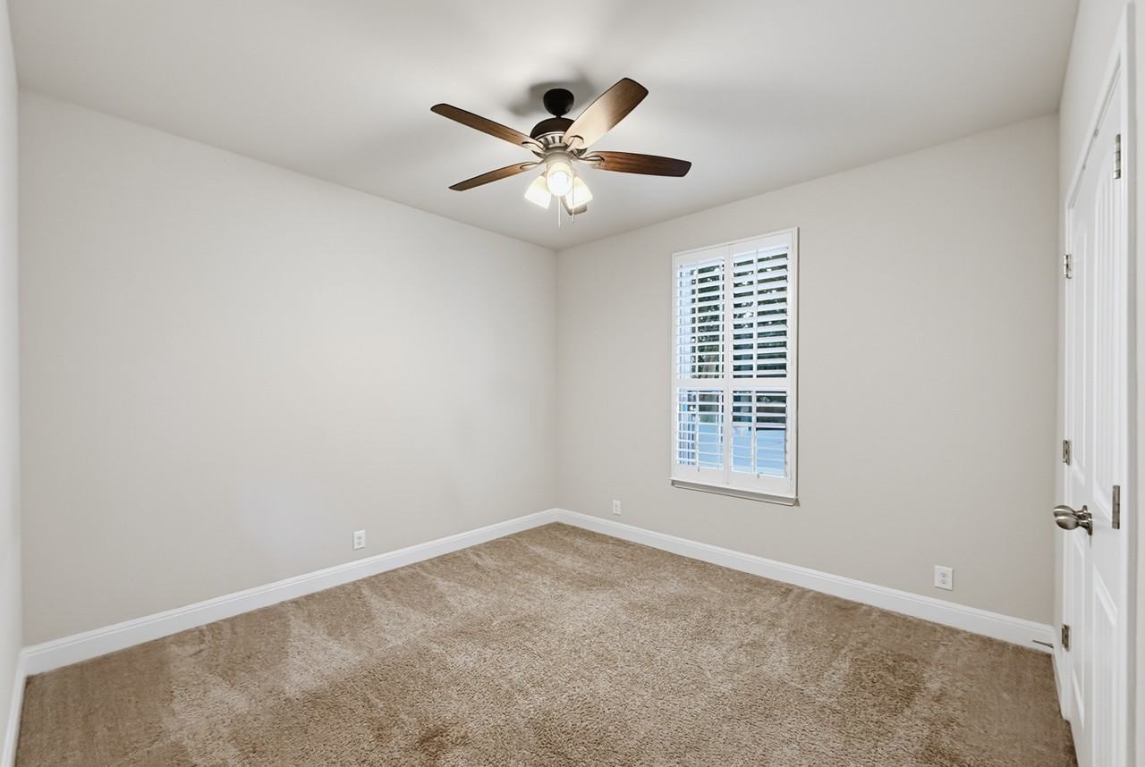 8530 Briscoe Flds #1 - Photo 7 of 23