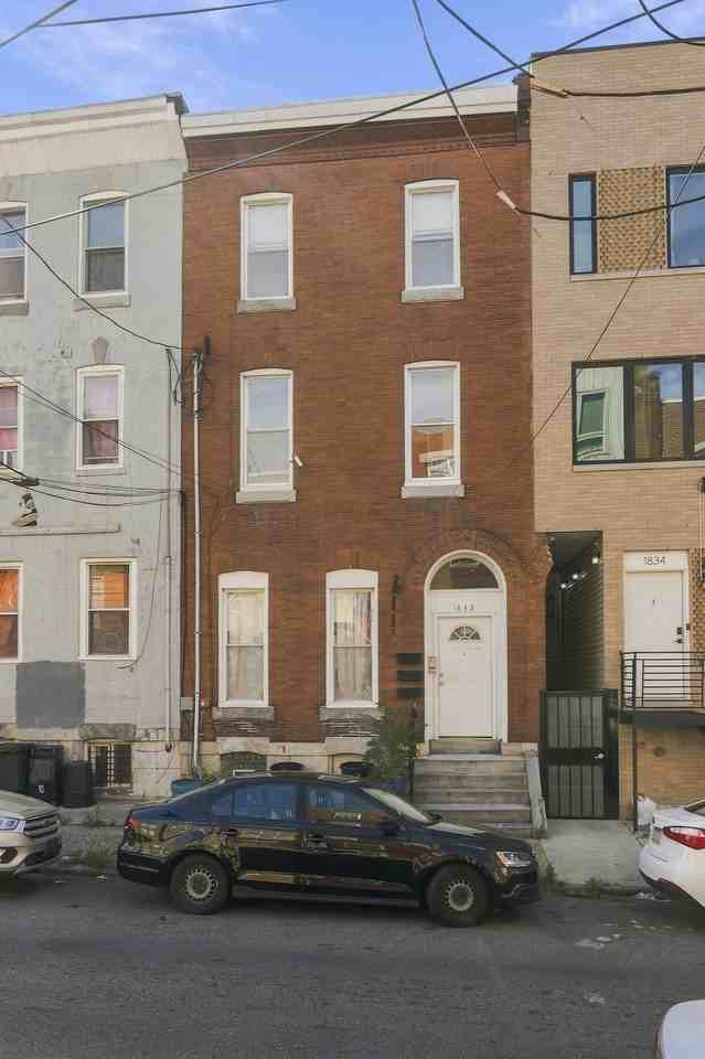 1832 N 18th St #A - Photo 3 of 14