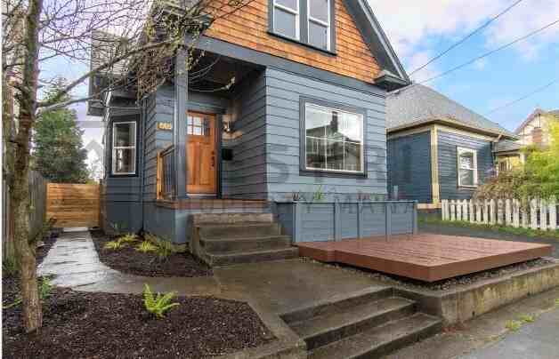 609 Ne Webster St #1 - Photo 2 of 20