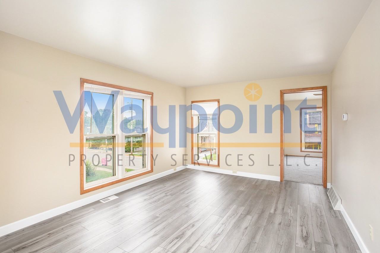 117 N Jefferson St #2 - Photo 4 of 22