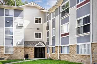 Parkview Apartments - Photo 1 of 1