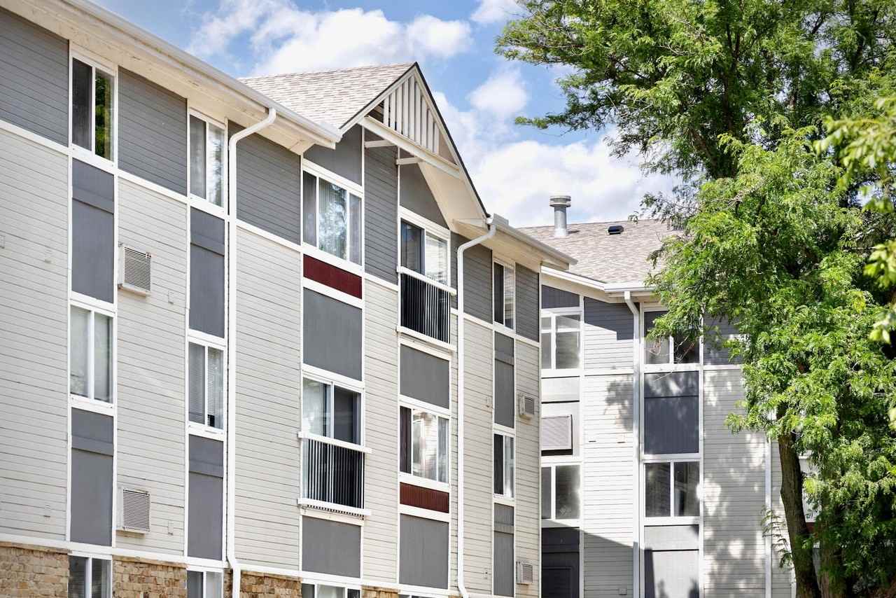 Parkview Apartments - Photo 6 of 22