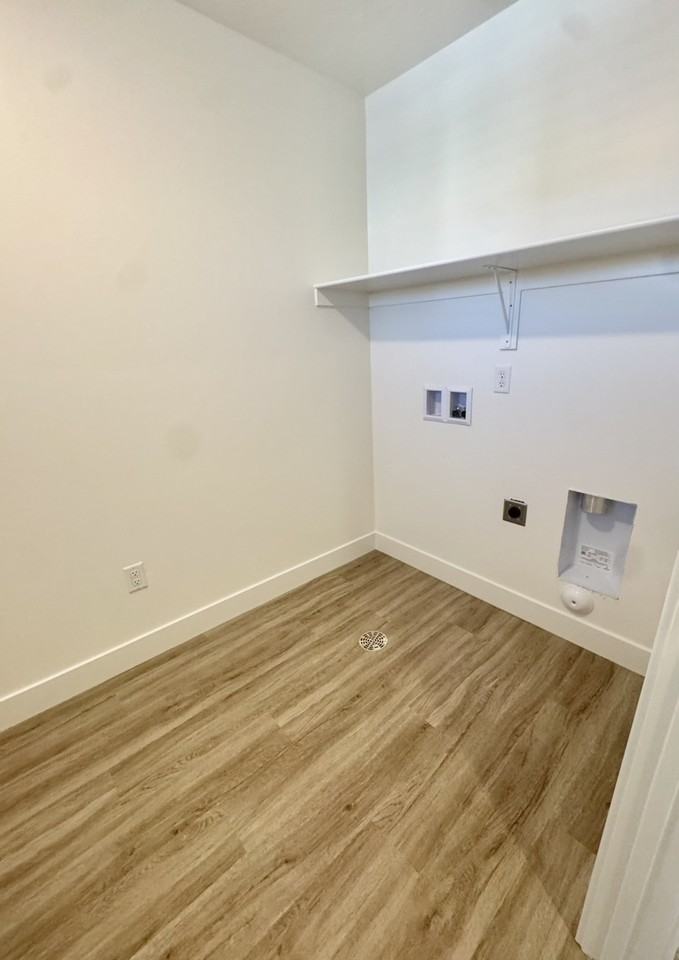 5706 S Weehawken Ln #1 - Photo 7 of 16