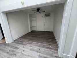 featured image of 208 N Maple St #3