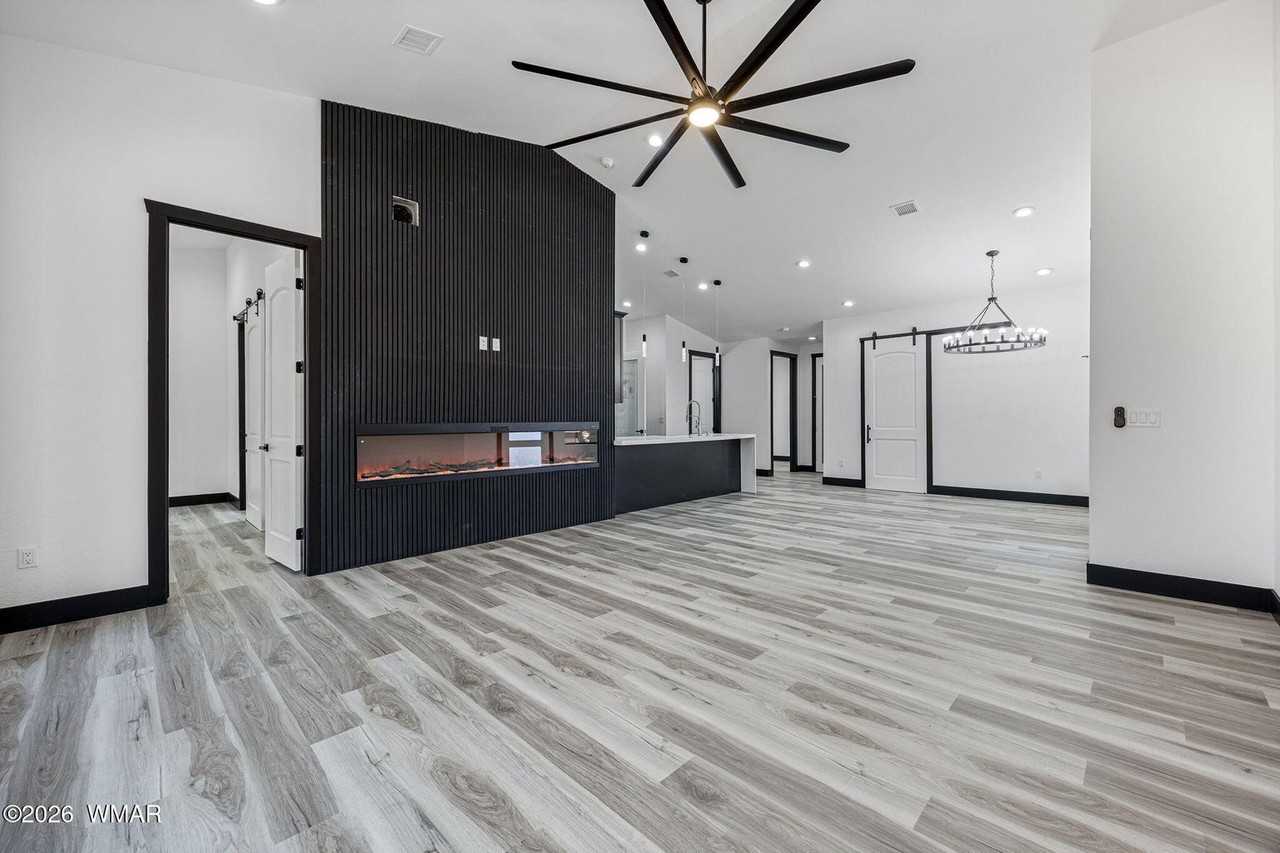 2755 West Villa Loop - 1 #1 - Photo 2 of 28