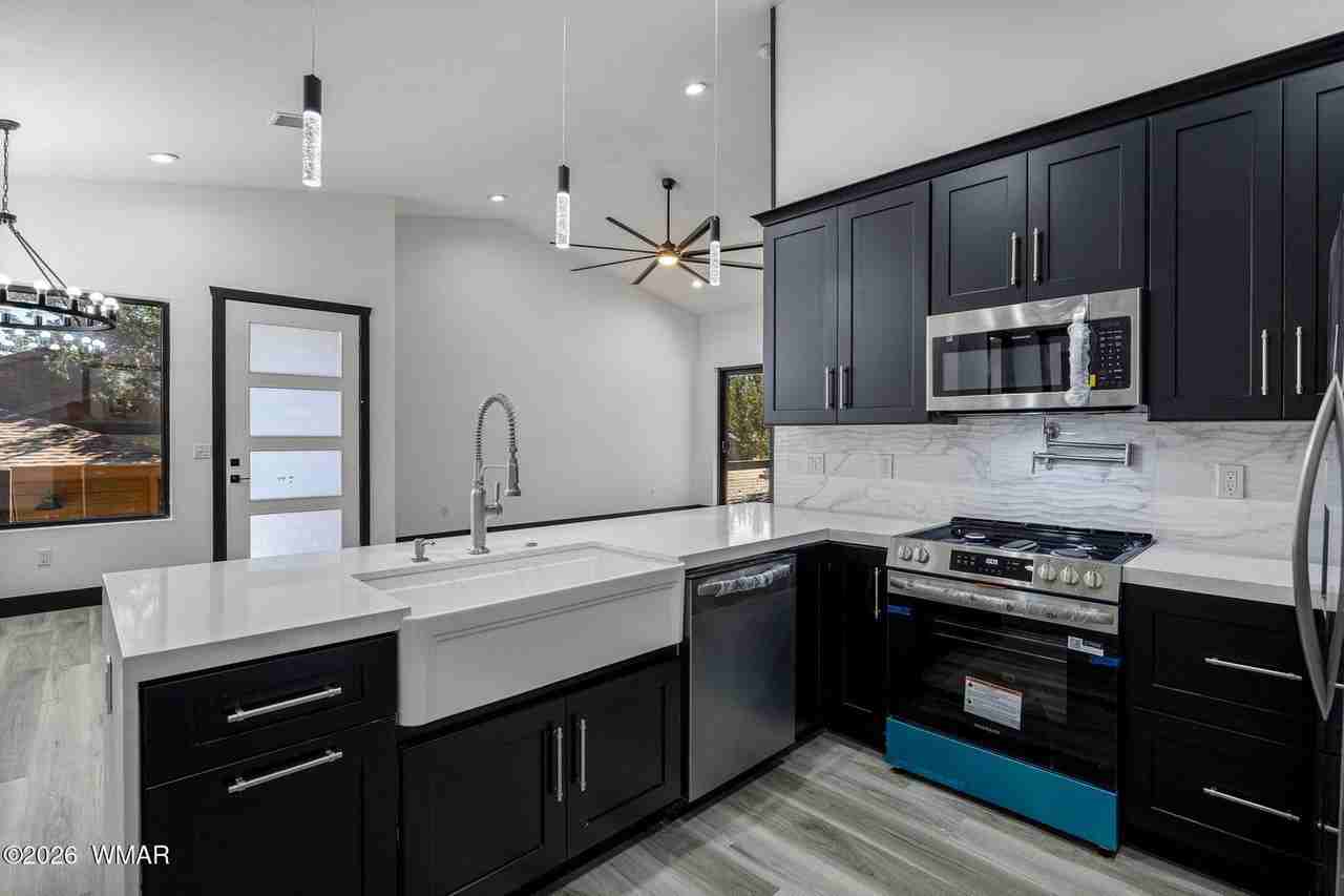 2755 West Villa Loop - 1 #1 - Photo 5 of 28