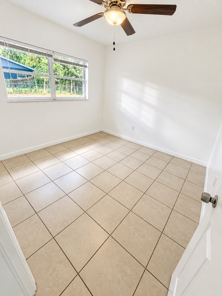 3409 E Fern St #1 - Photo 7 of 10