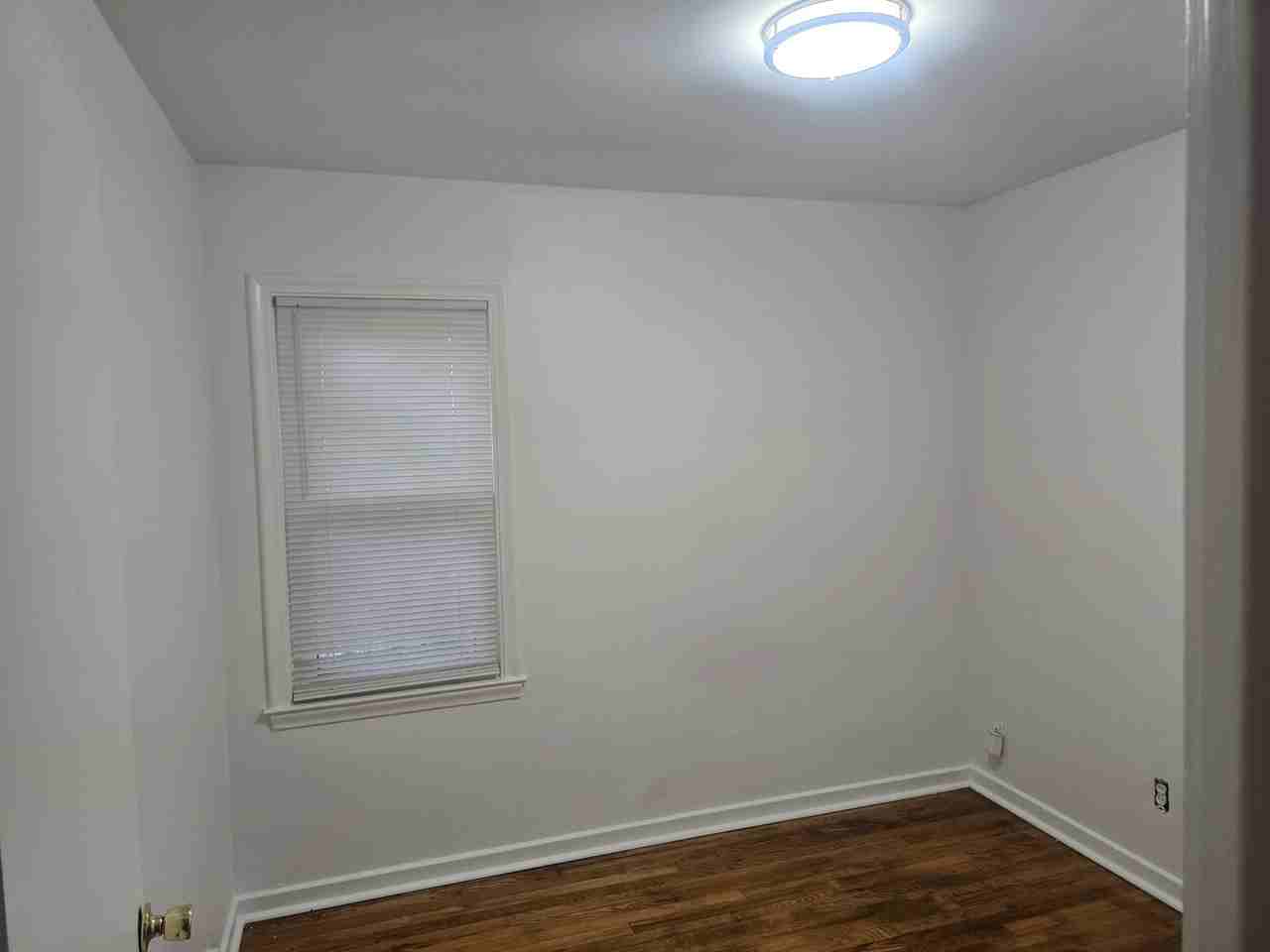 19674/60 Irvington St #1 - Photo 5 of 12