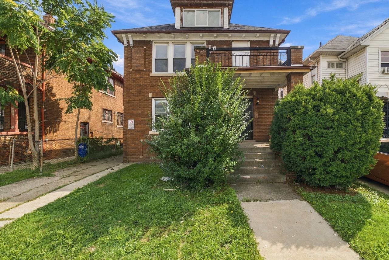 2691 Pasadena St #1 - Photo 2 of 48