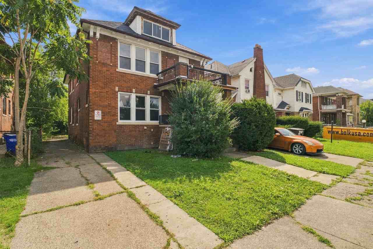 2691 Pasadena St #1 - Photo 3 of 48