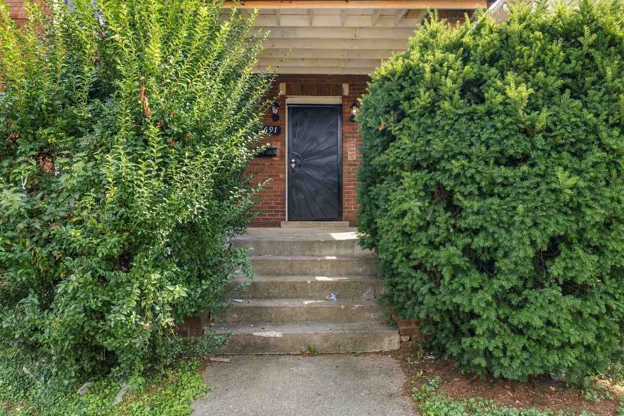 2691 Pasadena St #1 - Photo 5 of 48
