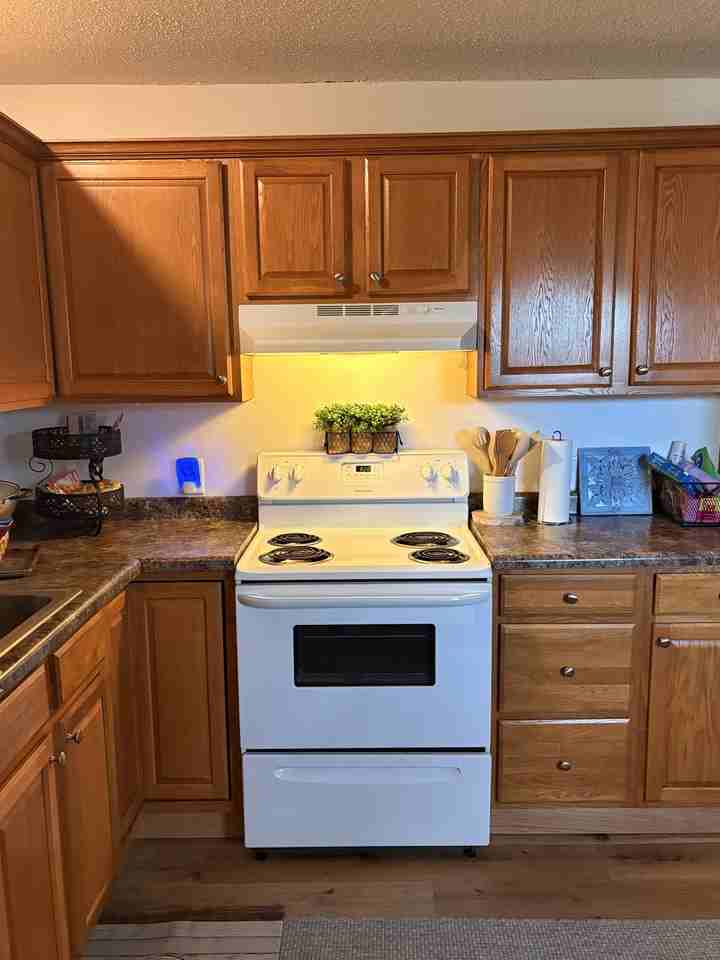 216 Westgate Ave #216 - Photo 2 of 8