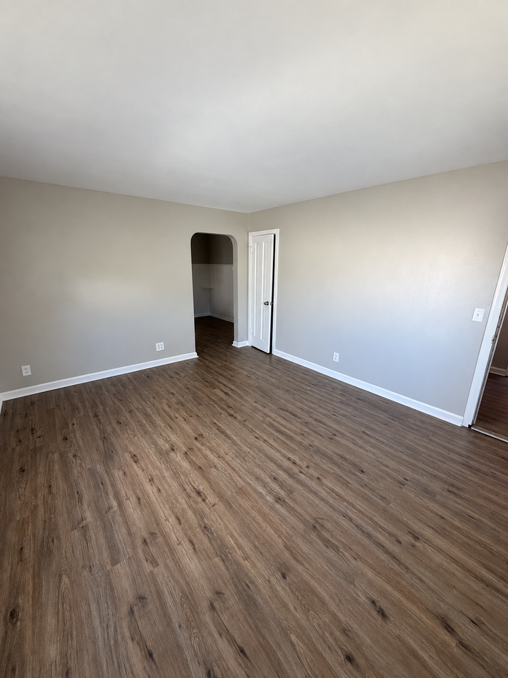 4308 Carter Ave #3 - Photo 2 of 8