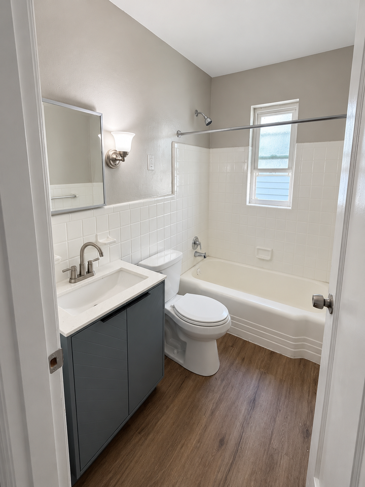 4308 Carter Ave #3 - Photo 6 of 8
