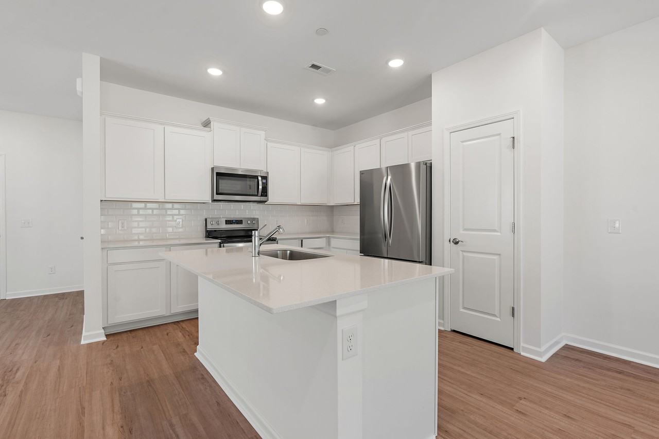 7136 Mapleside Ln #1 - Photo 6 of 10