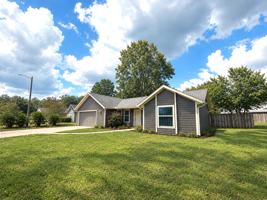 featured image of 3946 Nw 59th Ave