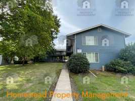 featured image of 475 Jackson St W
